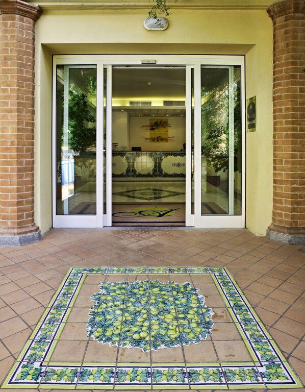 hotel image 9