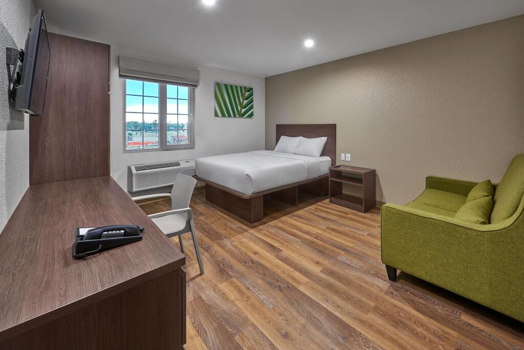hotel image 12