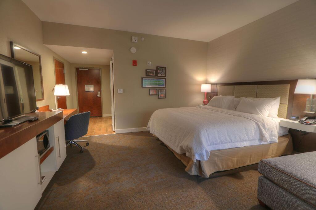 hotel image 13