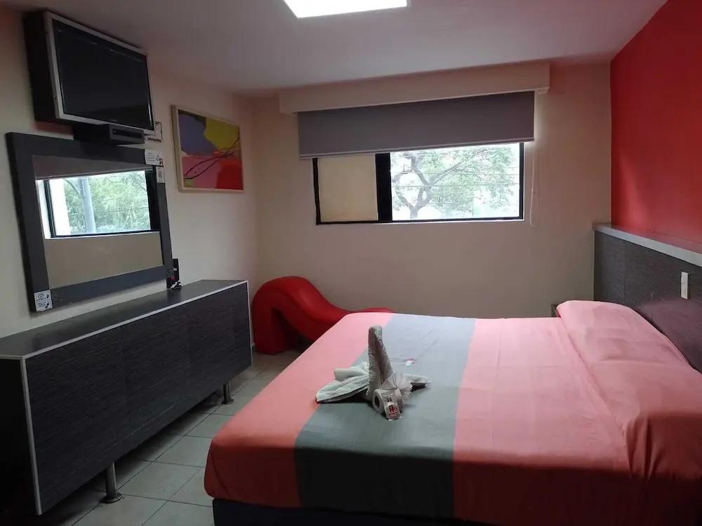 hotel image 8