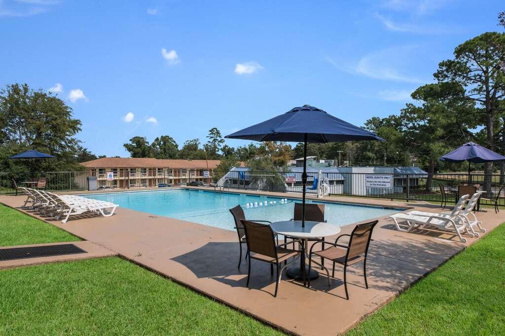 hotel image 9