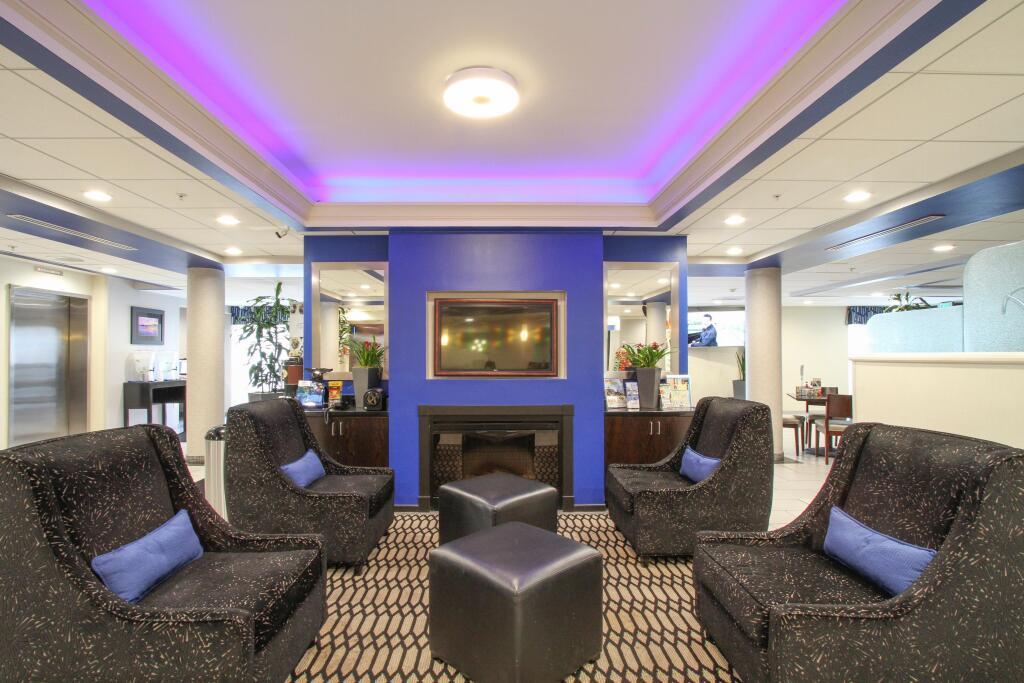 hotel image 16
