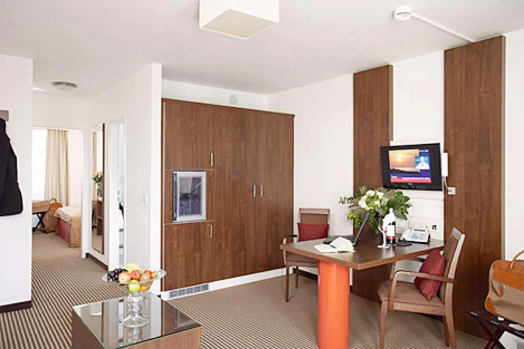 hotel image 7