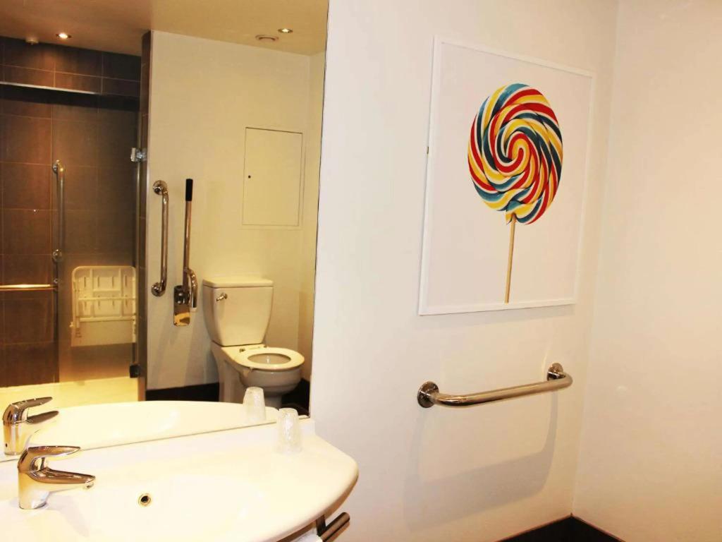 hotel image 32