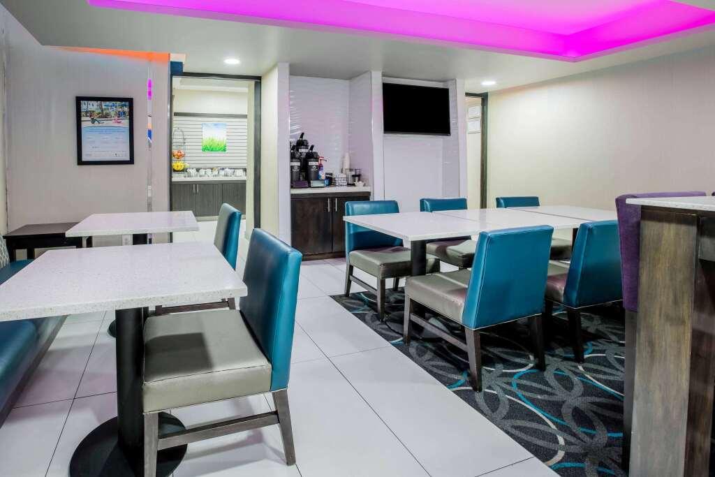 hotel image 8