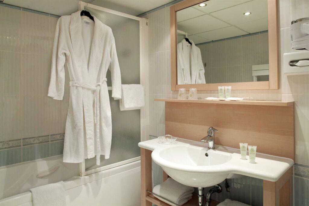 hotel image 48