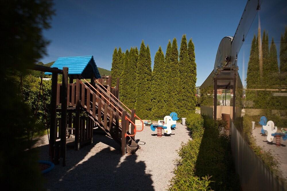 hotel image 12