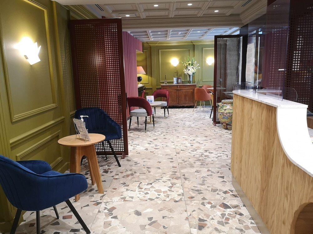hotel
