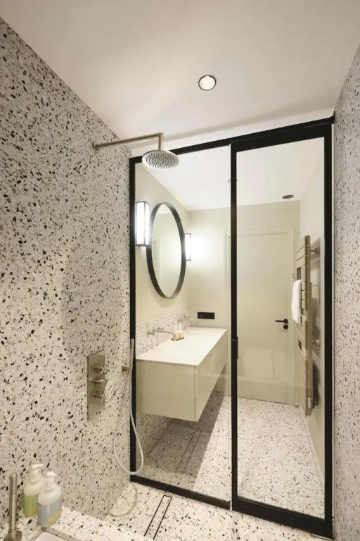 hotel image 17