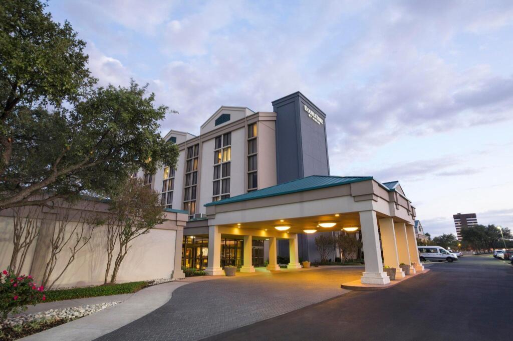 hotel image 10