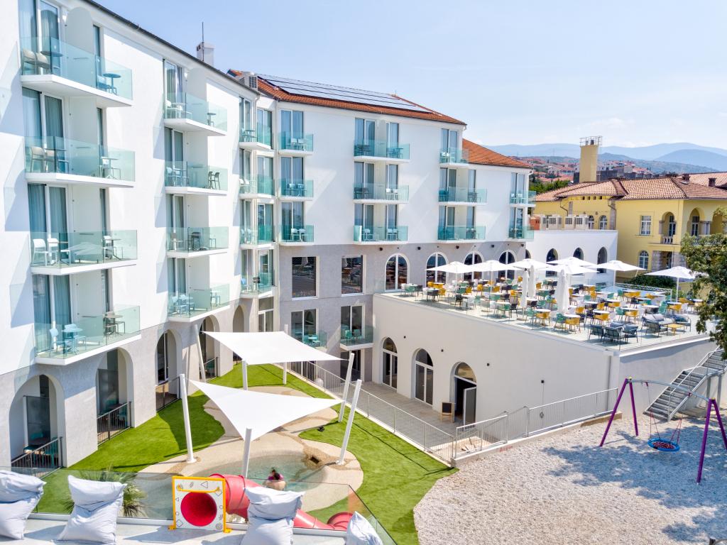 hotel image 13
