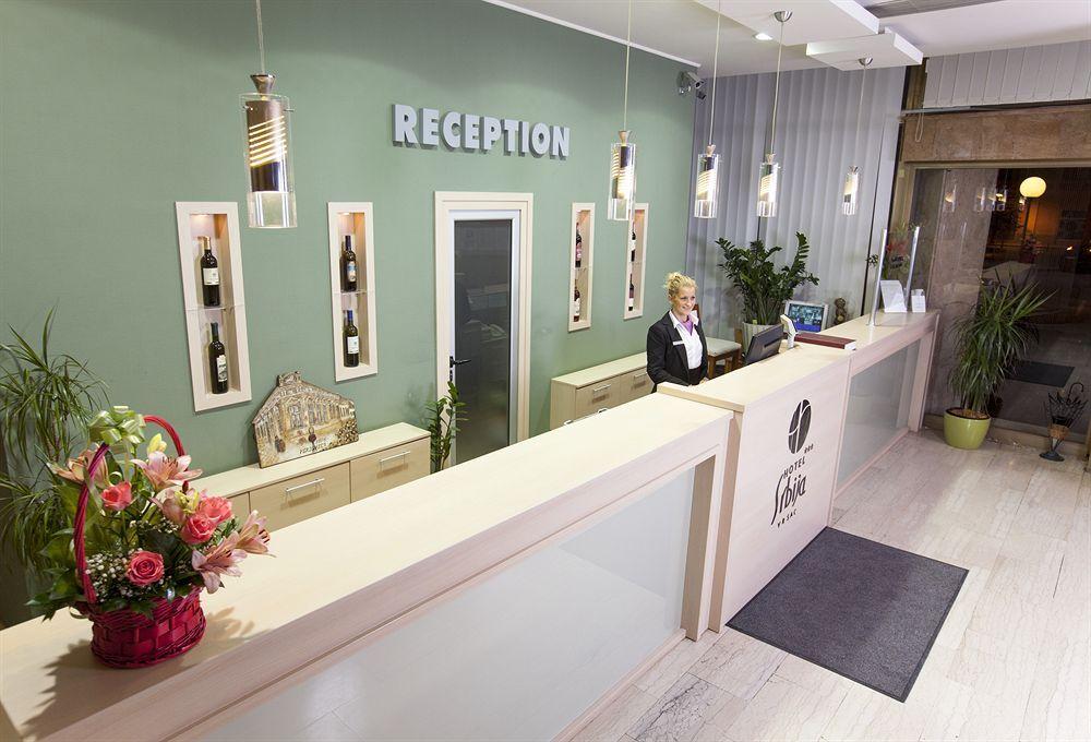 hotel image 10