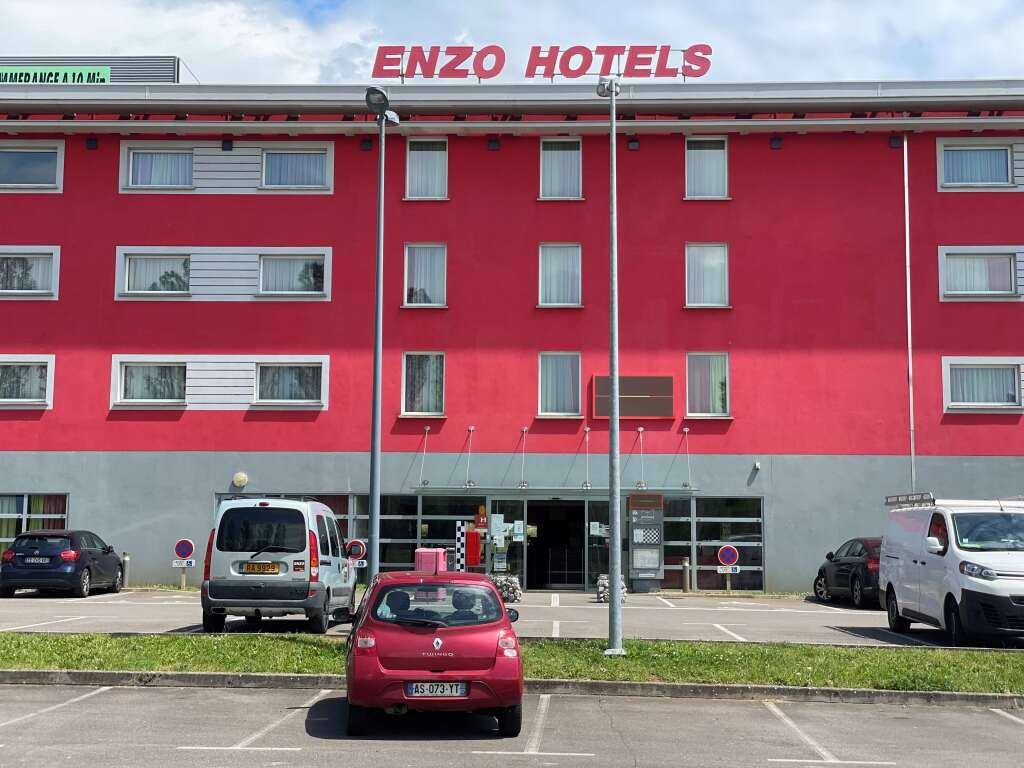 hotel