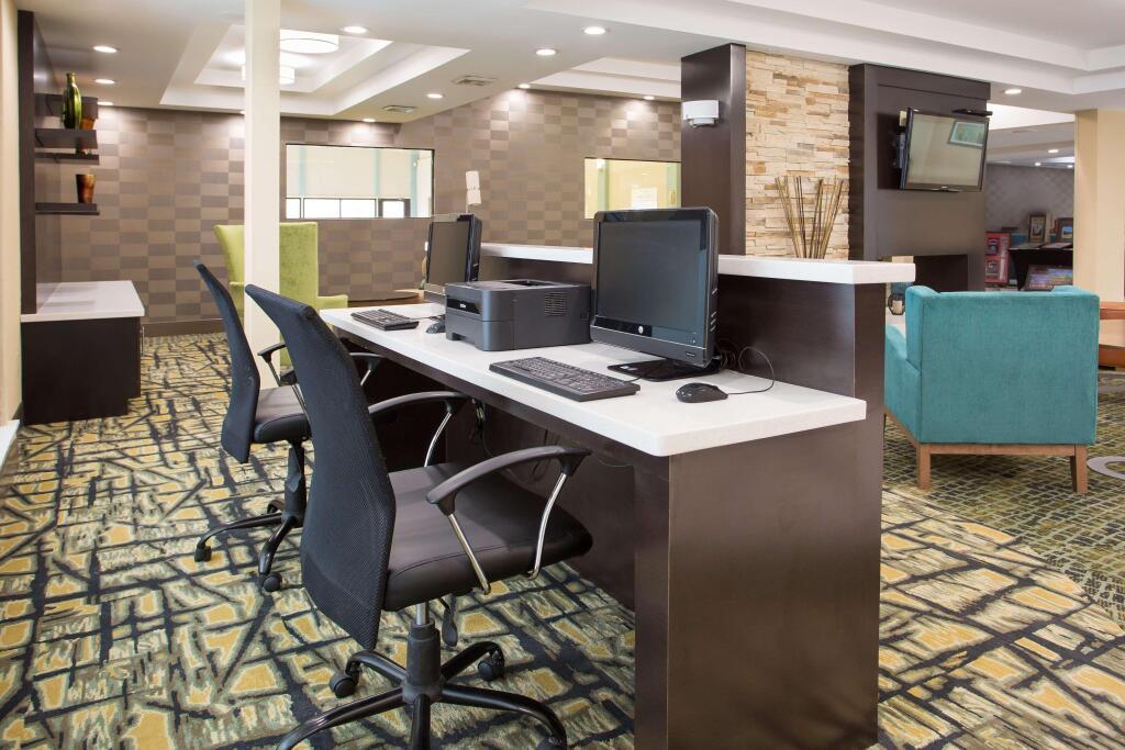 hotel image 12