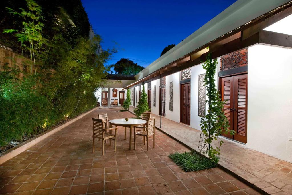 hotel image 12