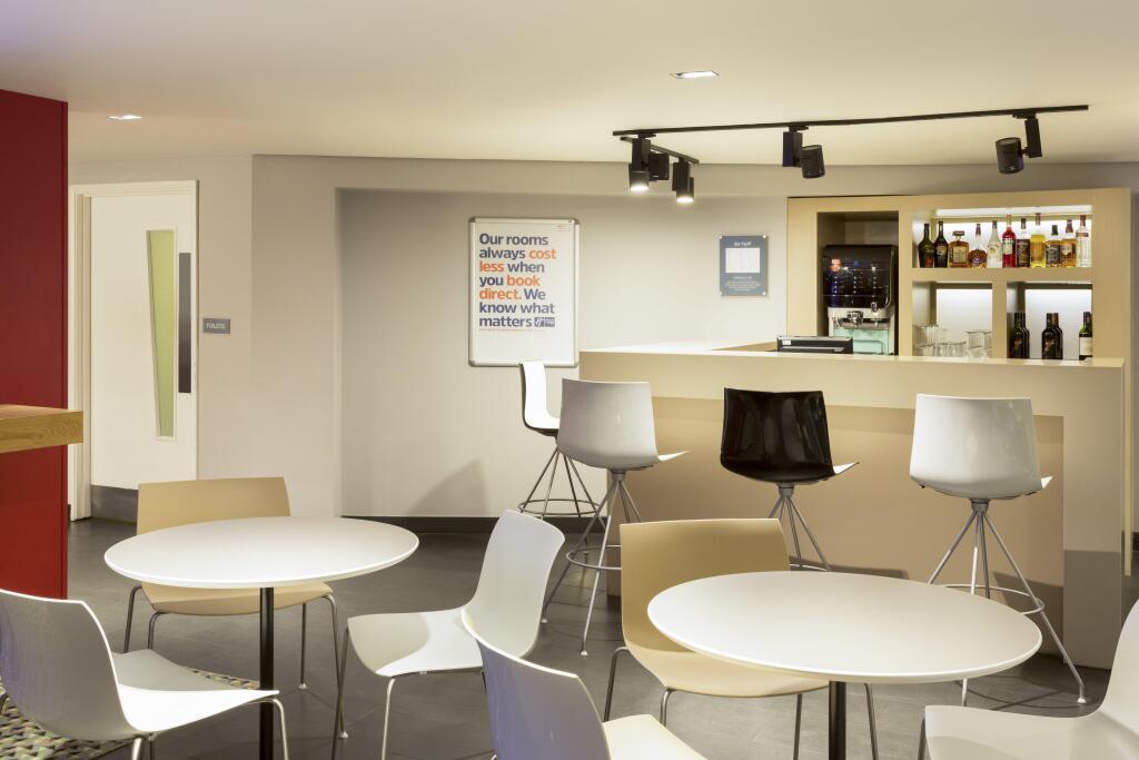 hotel image 36