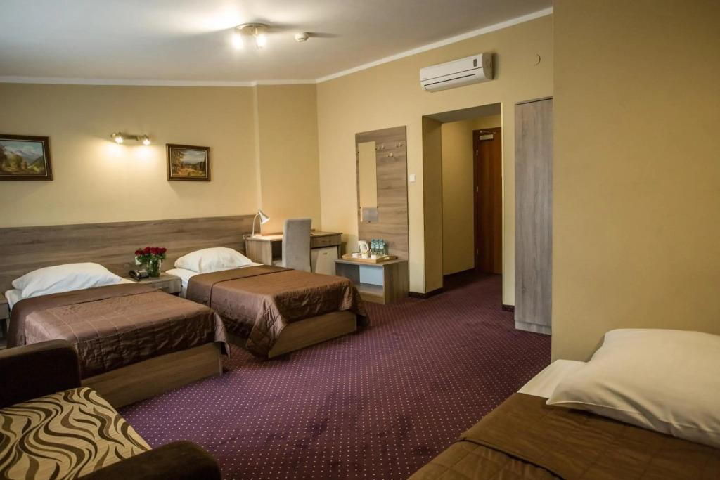 hotel image 12