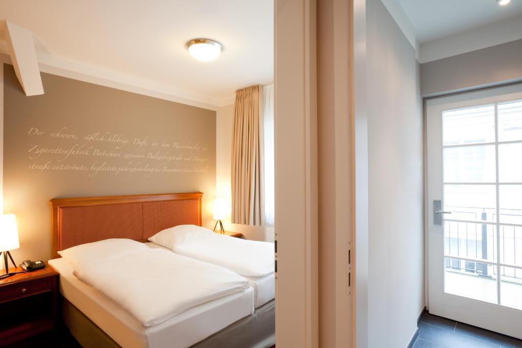 hotel image 14
