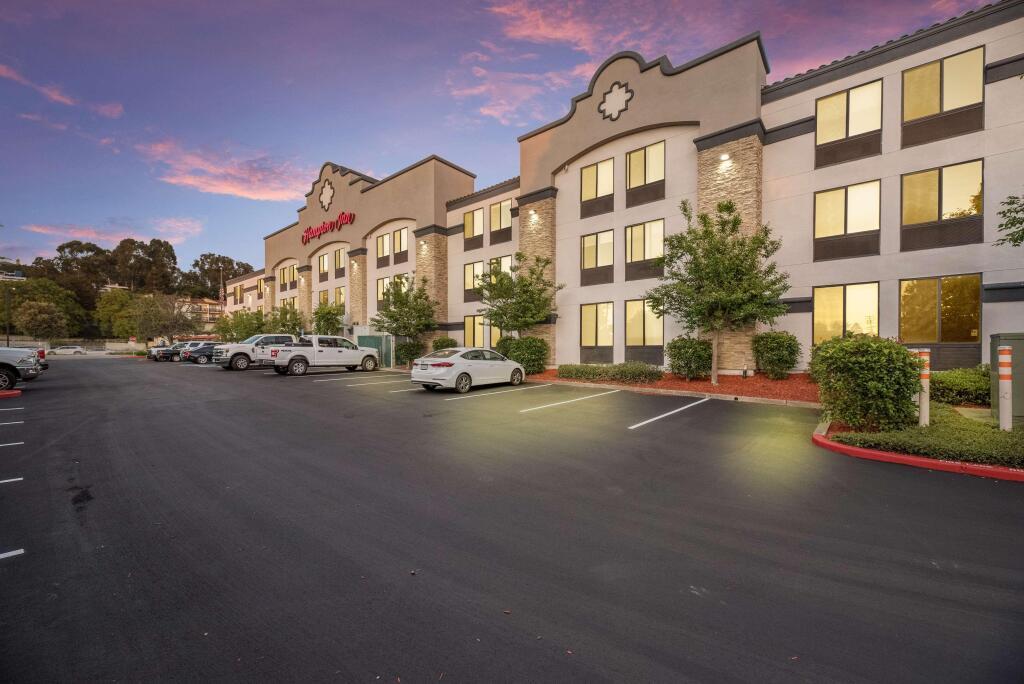 hotel image 32