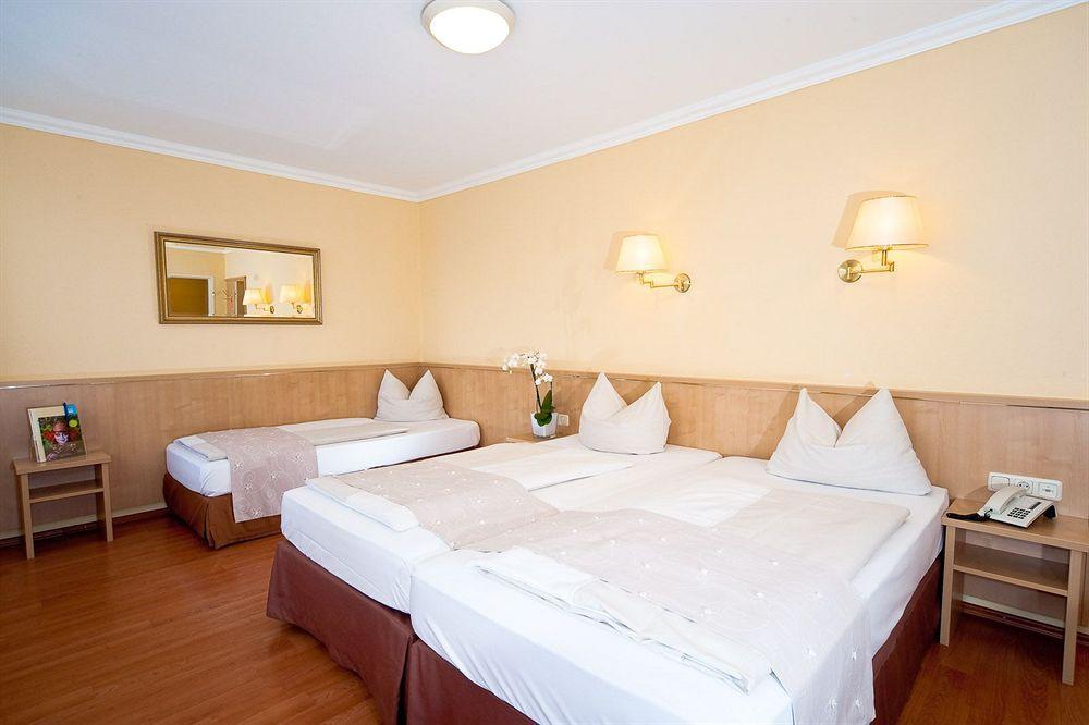 hotel image 12