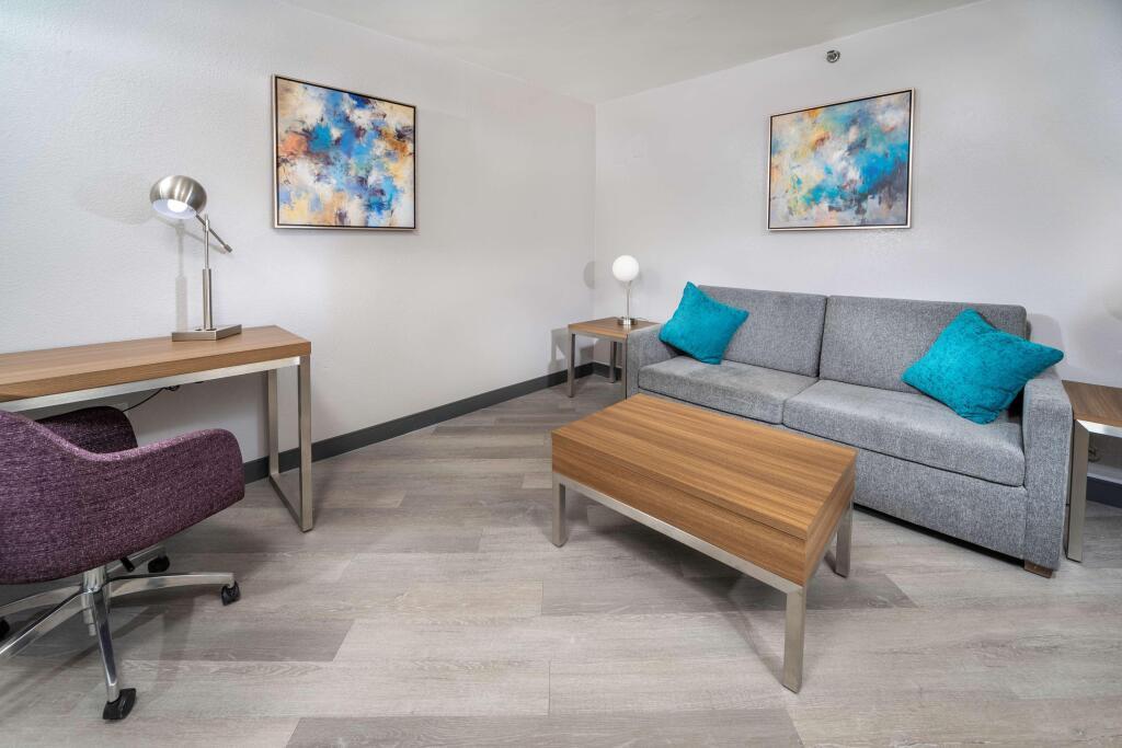 hotel image 9