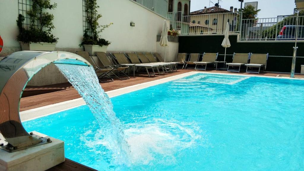 hotel image 8
