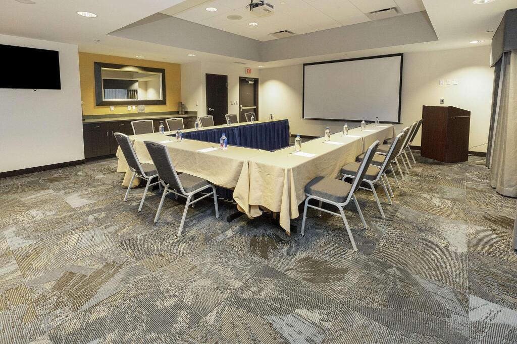 hotel image 10