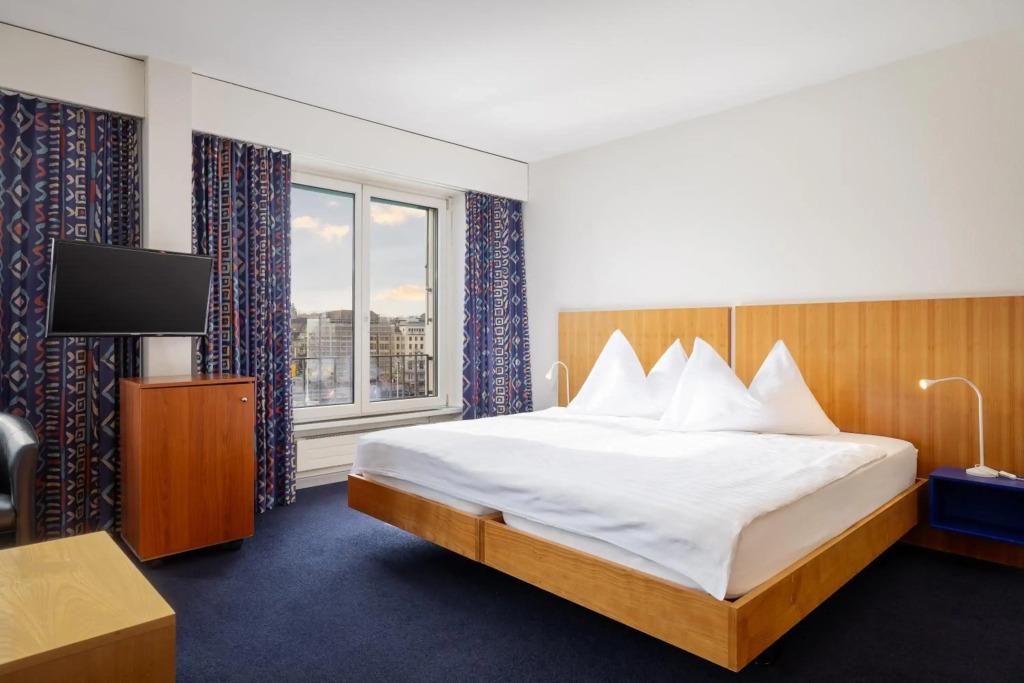 hotel image 35