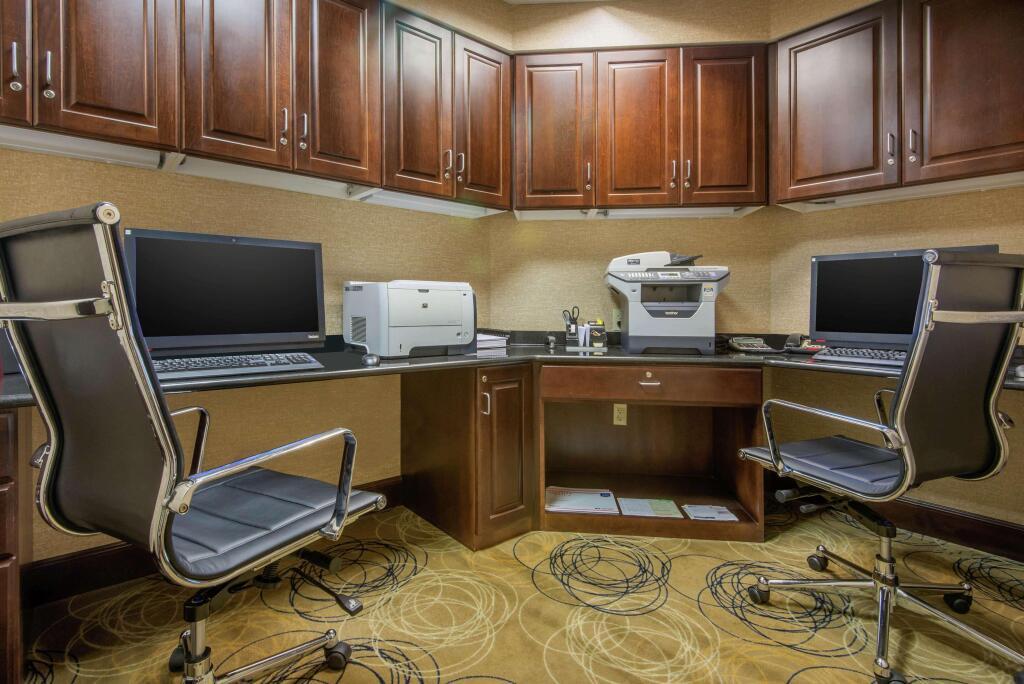 hotel image 8