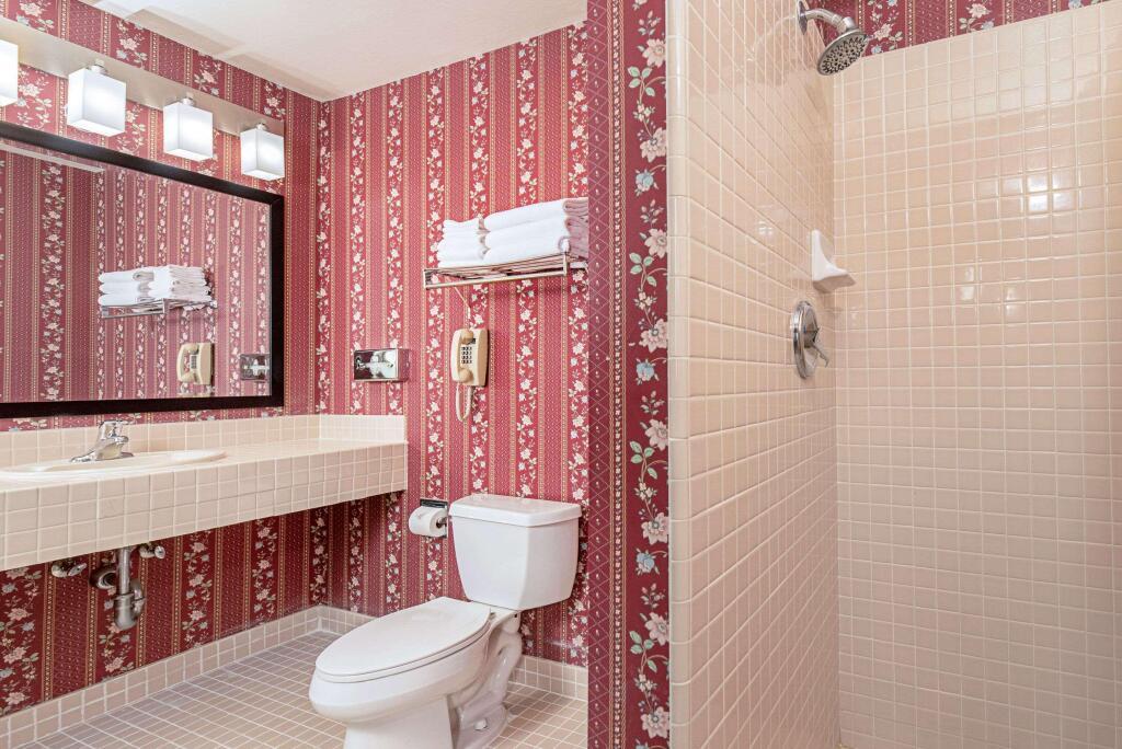 hotel image 10