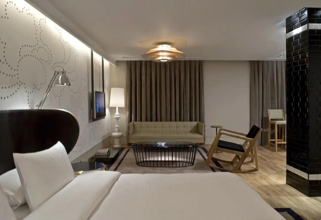 hotel image 16