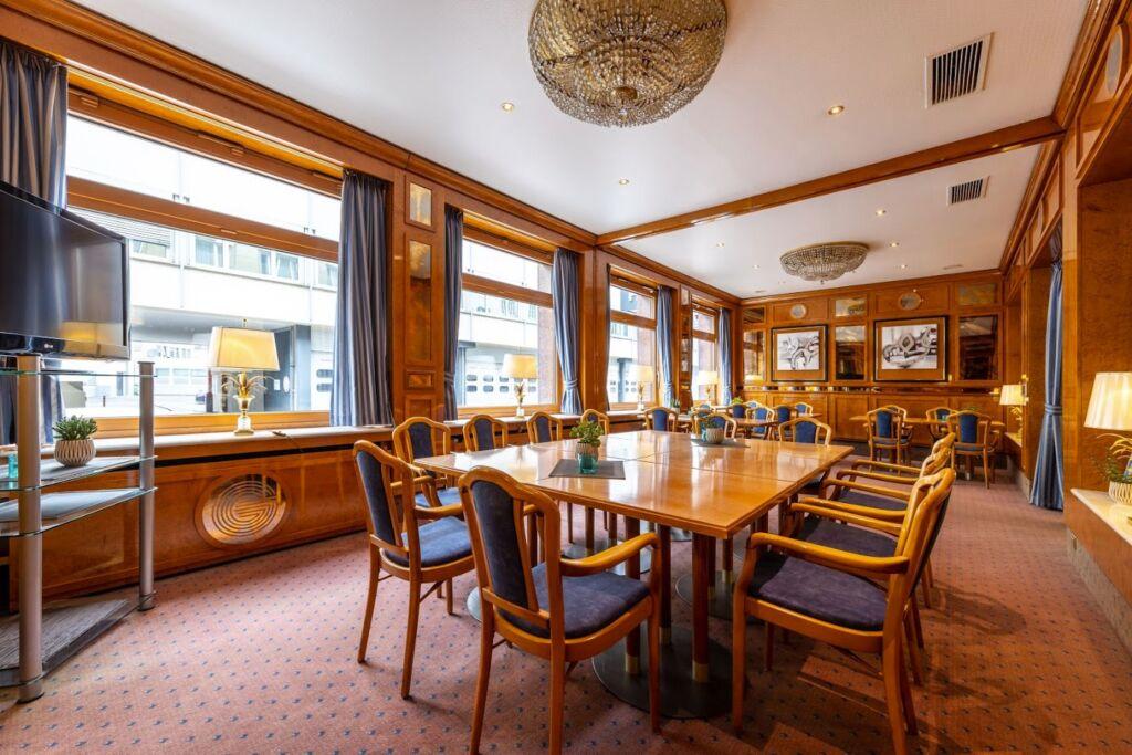 hotel image 8