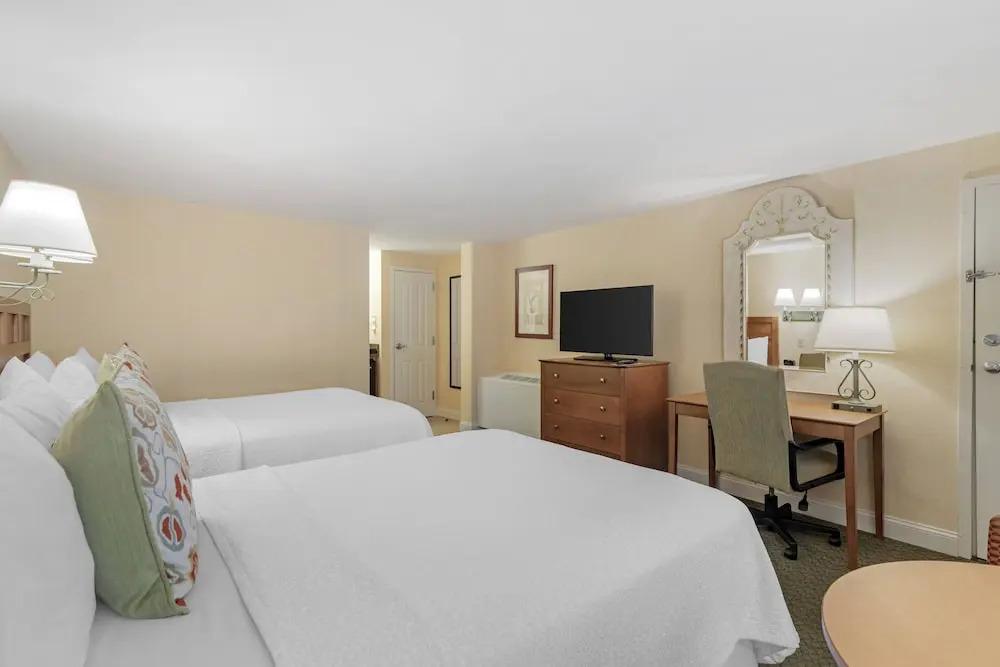 hotel image 13