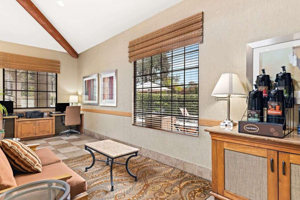 hotel image 9
