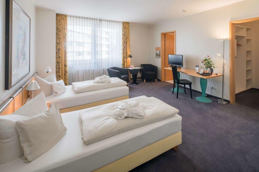 hotel image 10