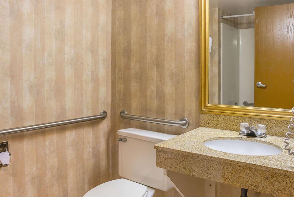 hotel image 16