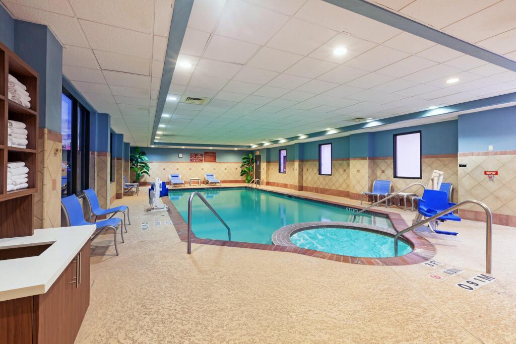 hotel image 10