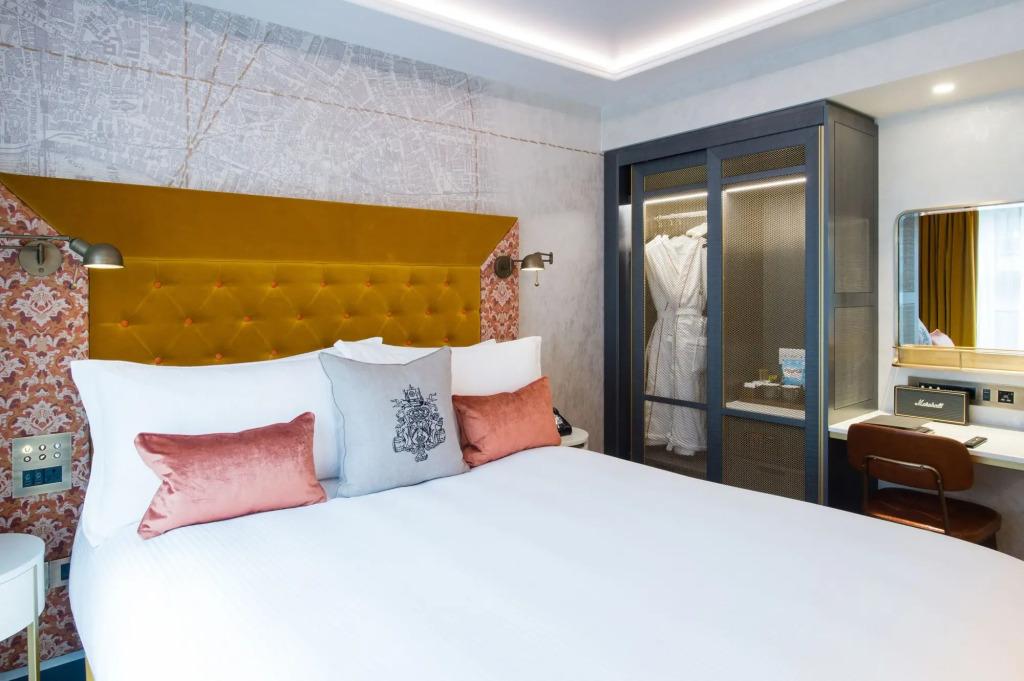 hotel image 16