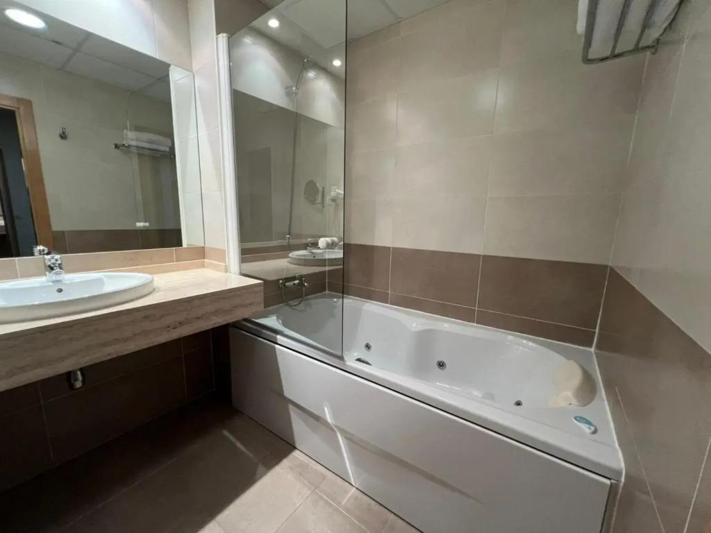 hotel image 12