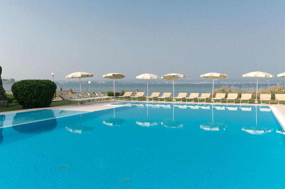 hotel image 16
