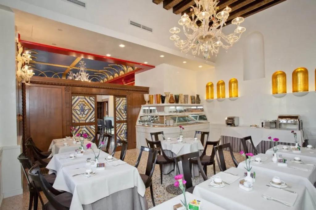 hotel image 15