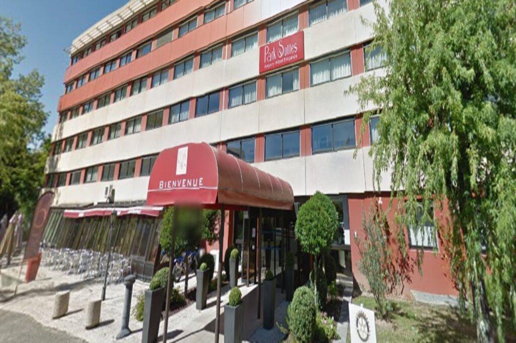 hotel