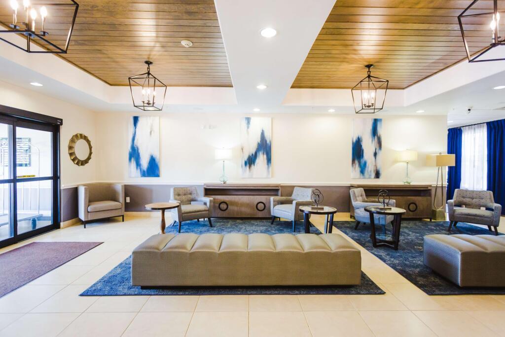 hotel image 11
