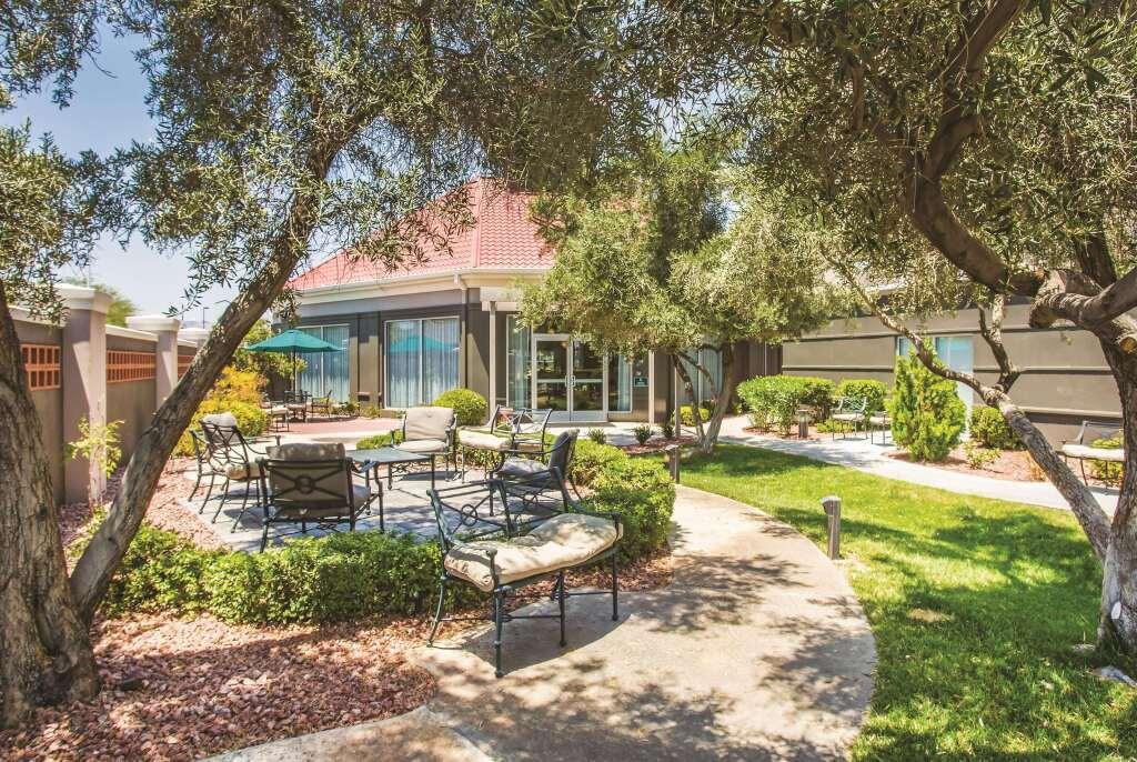 hotel image 16