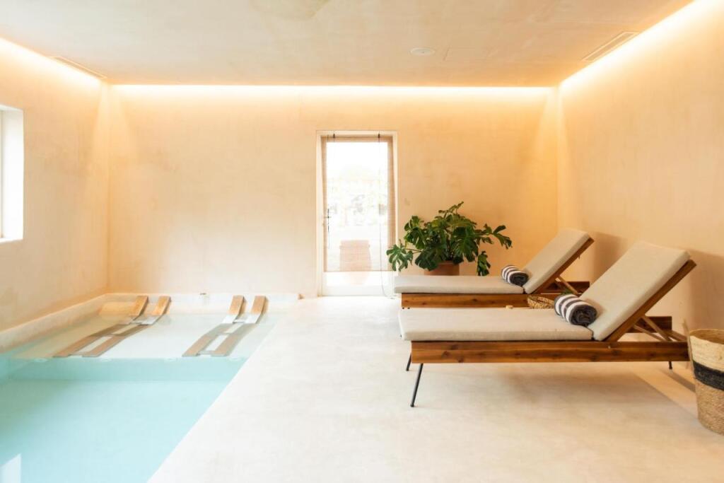 hotel image 8