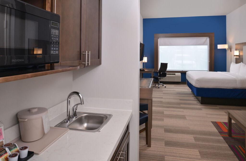 hotel image 16