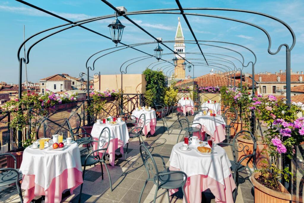 hotel image 25