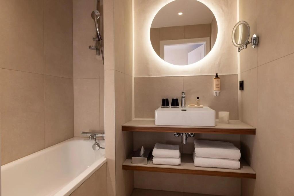 hotel image 8