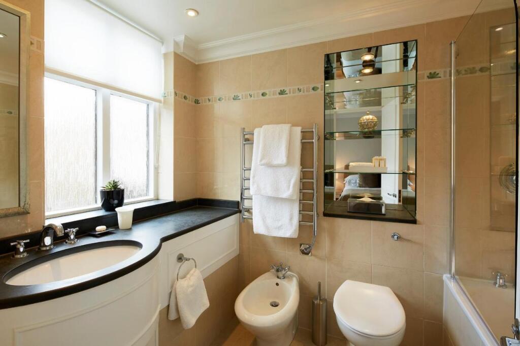 hotel image 39