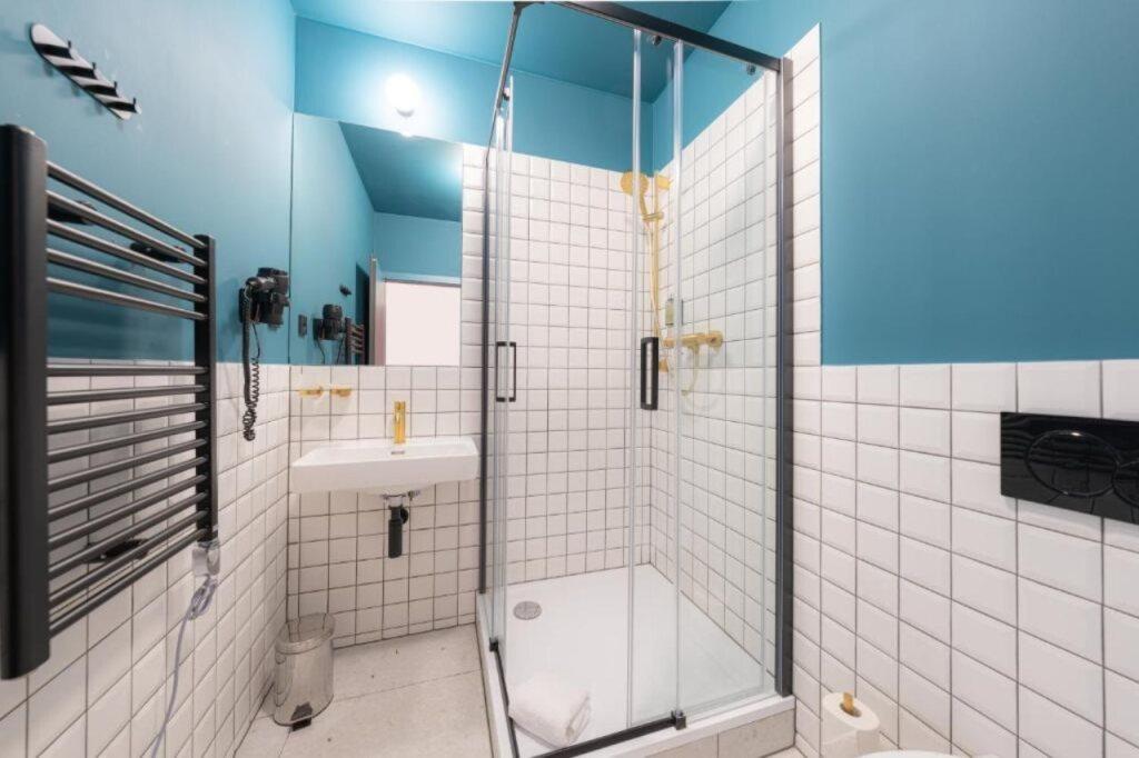 hotel image 16